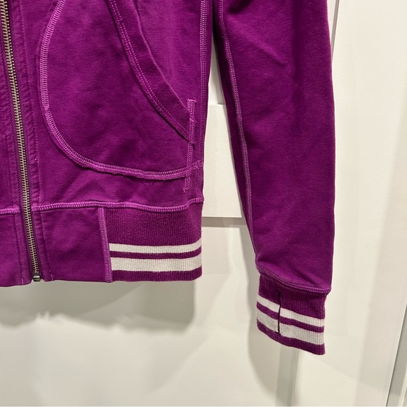 Lululemon purple zip up hoodie jacket. Size 2. - Picture 7 of 8